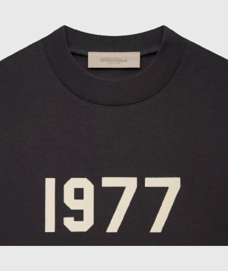 Essentials 1977 T-Shirt Black